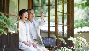 「頤年 · 樂享」儲蓄保險計劃（尊享版）